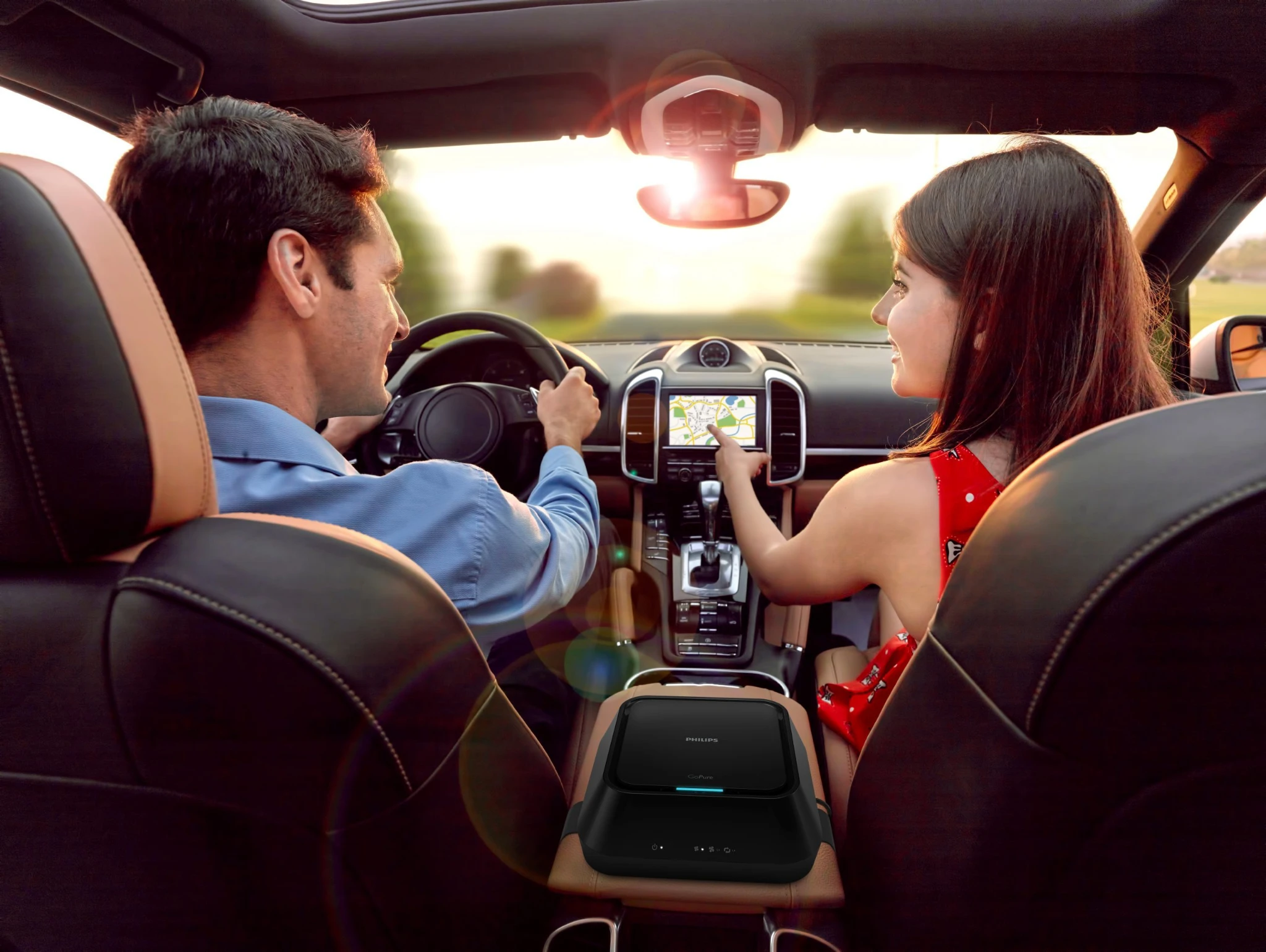 Philips GoPure 5212 in use inside a car