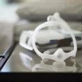 philips-dreamwear-nasal-mask-lifestyle