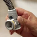 resmed-climatelineair-heated-tubing-connector